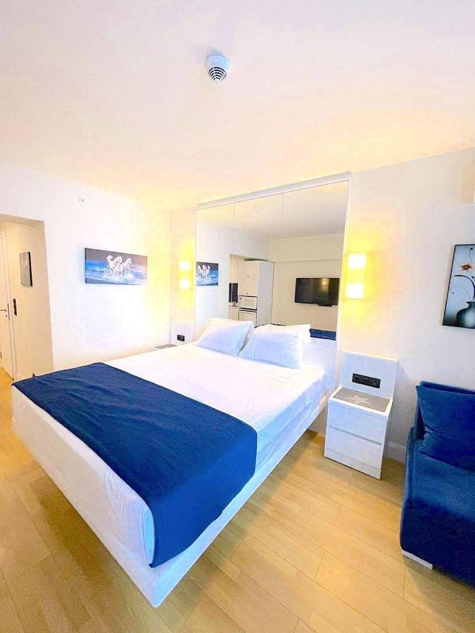 Black Sea Luxury Towers 호텔 바투미 외부 사진