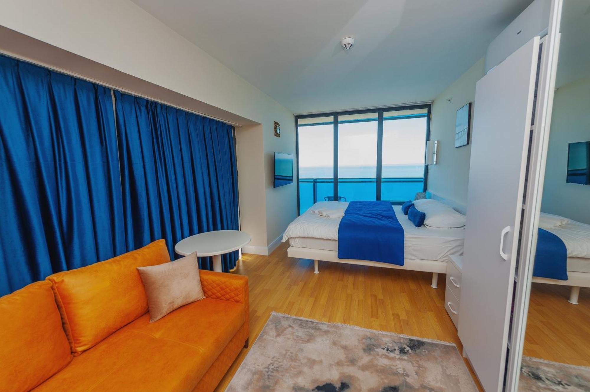 Black Sea Luxury Towers 호텔 바투미 외부 사진