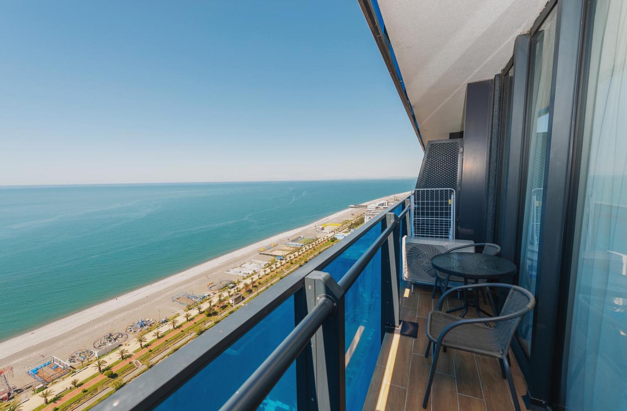 Black Sea Luxury Towers 호텔 바투미 외부 사진