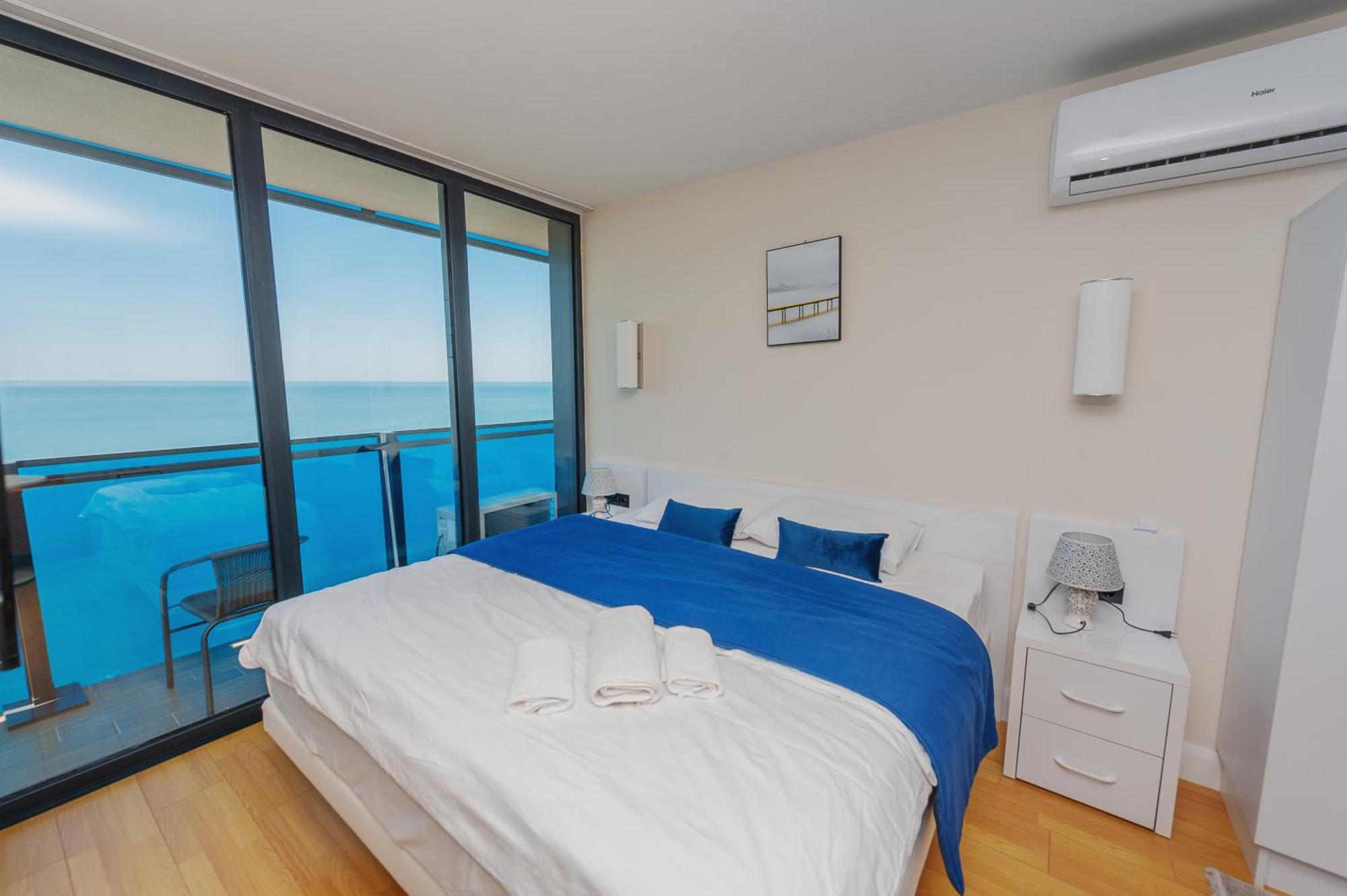 Black Sea Luxury Towers 호텔 바투미 외부 사진